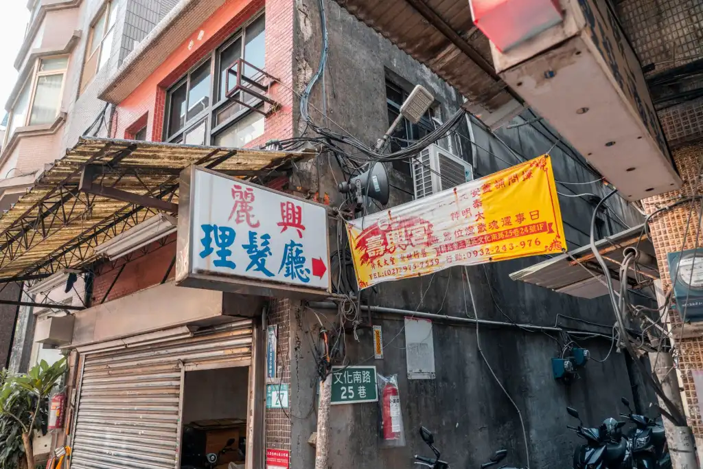 制动单元在变频调速系统中的配置方案与常见故障排除